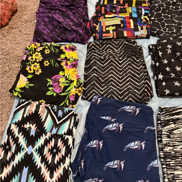 Multiple Leggings lularoe - Picture 11 of 16